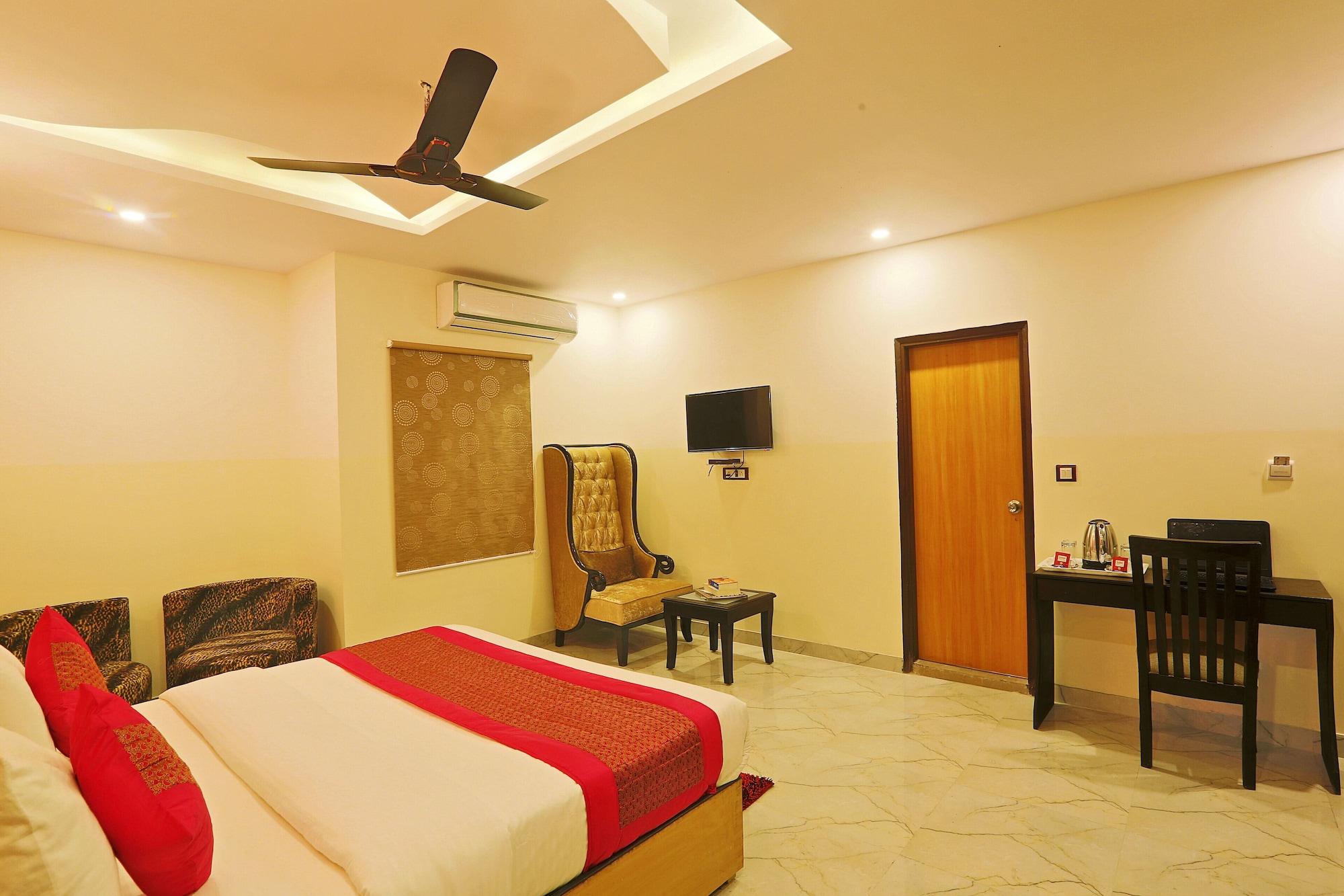 Hotel Airport City New Delhi Exteriör bild